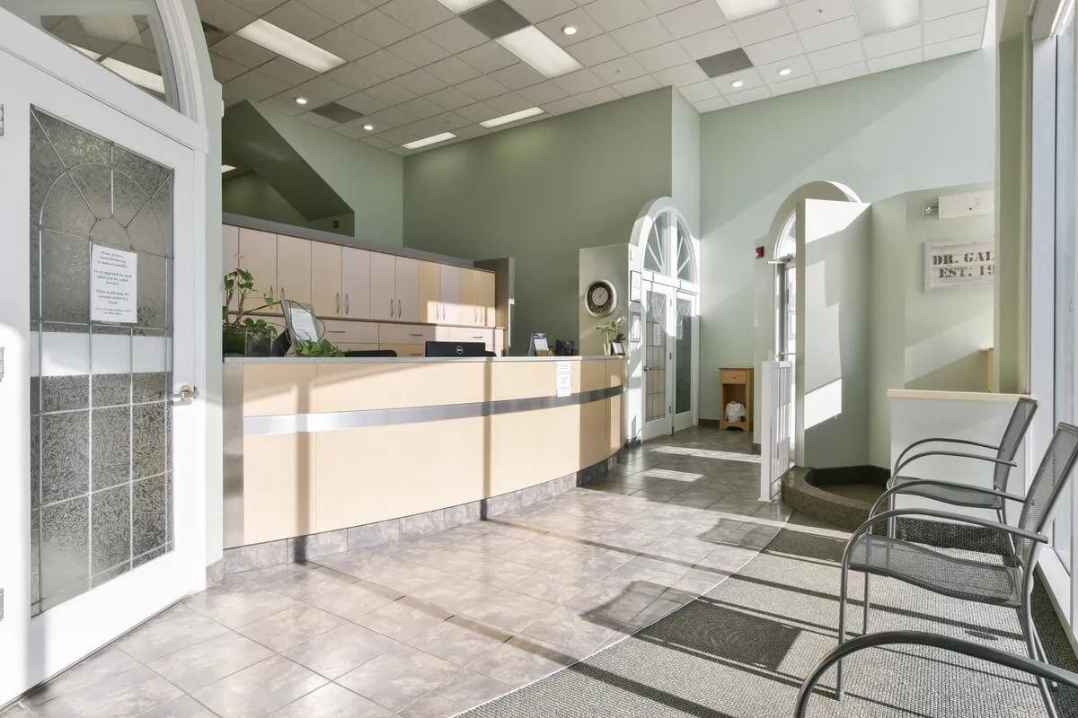 Front desk -  Dentist Medicine Hat