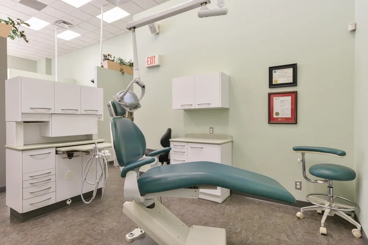 Tratment room - Dentist Medicine Hat