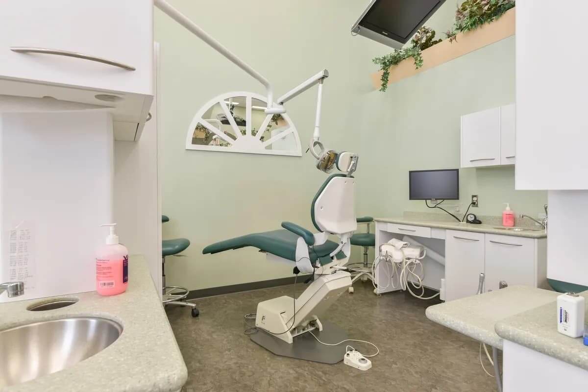 Spacious and Welcoming Dental Treatment Room Featuring