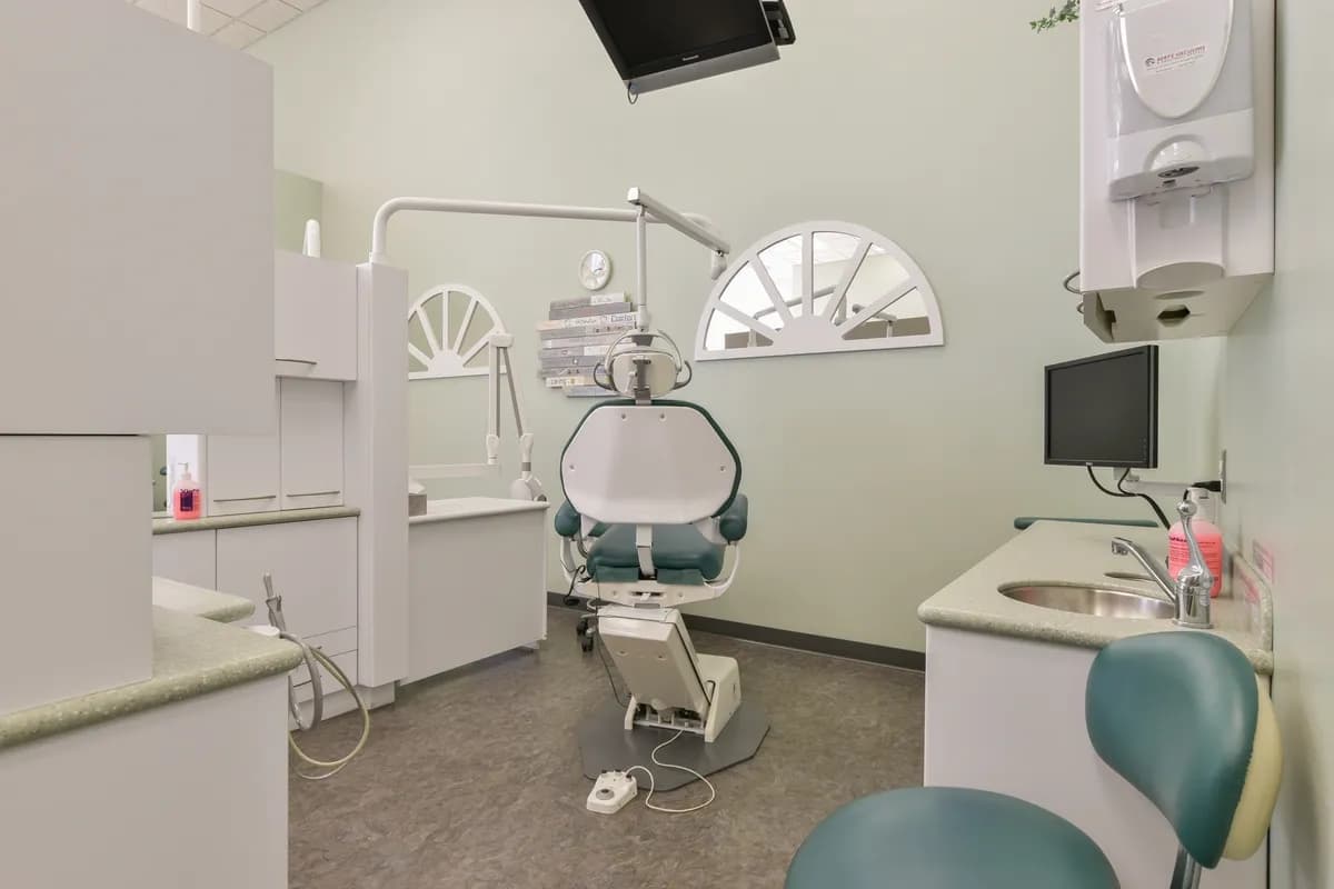 Tratment room - Dentist Medicine Hat