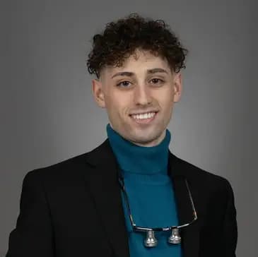 Meet Our Dentists - Dentist Medicine Hat - Tori Plaza Dental Meet Our Dentists - Dentist Medicine Hat - Tori Plaza Dental